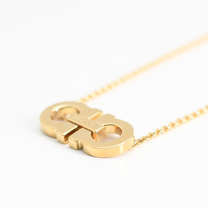 ☆極美品☆フェラガモ ダブルガンチーニ ネックレス ゴールド FERRAGAMO（フェラガモ） アクセサリー ペンダント ネックレス ダブル