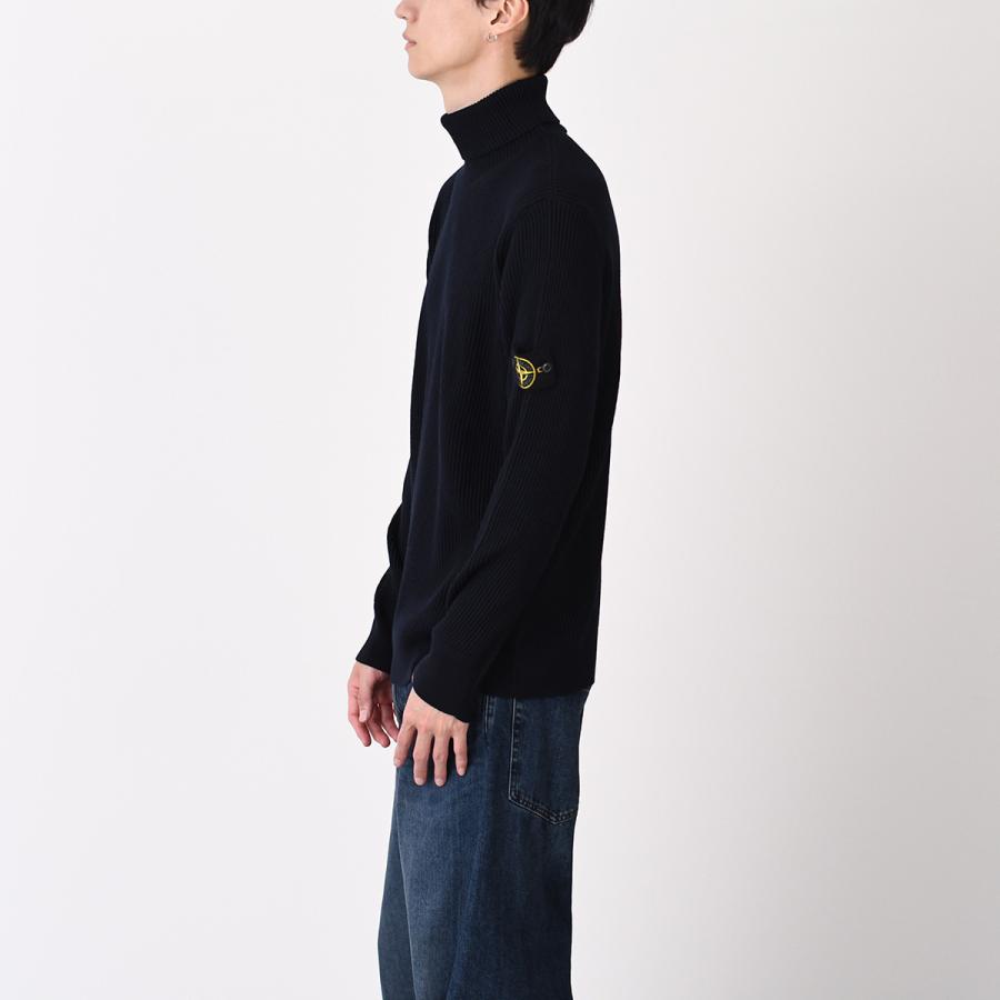 STONE ISLAND（ストーン アイランド） セーター 5100052