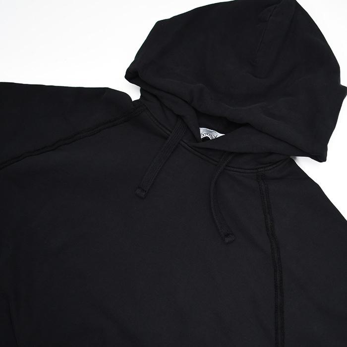 STONE ISLAND（ストーン アイランド） トップス トレーナー コットン
