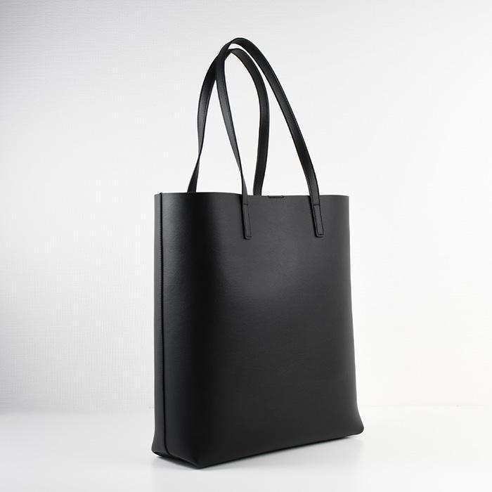 美品✨サンローラン ショッピングトートバッグ ブラック レザー A4収納可 A4サイズ収納可 Saint Laurent(サンローラン) トートバッグ