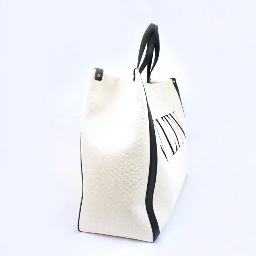 Valentino ヴァレンティノ Vltn トート バッグ White ホワイト 白 Naturale キャンバス ロゴ Bag Lサイズ 収納 Tw2b0cfwb Valentino Bag セレクトショップ Felice Yahoo 店 通販 Yahoo ショッピング