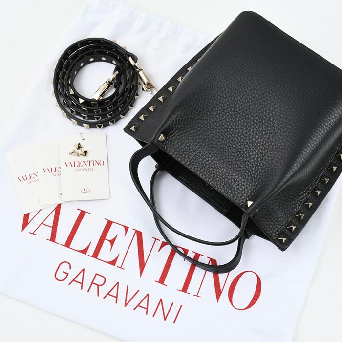 VALENTINO スタッズ付きトートバッグ ブラック VALENTINO スタッズ付きトートバッグ ブラック ヴァレンティノ