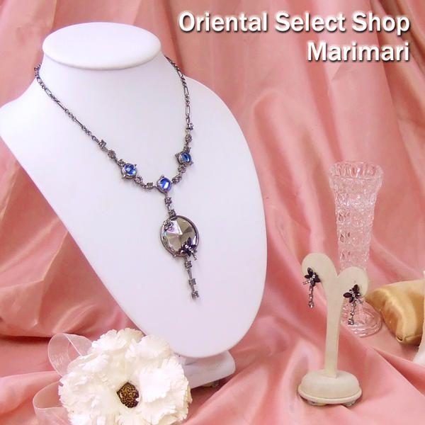 送料ミルクティカラーミラーストーントンボとお花Ｙ字型ラインストーンネックレス＆ピアスセット