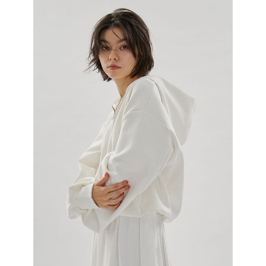 emmi yoga（エミヨガ） エミ ウェア eco emmiロゴジップアップ