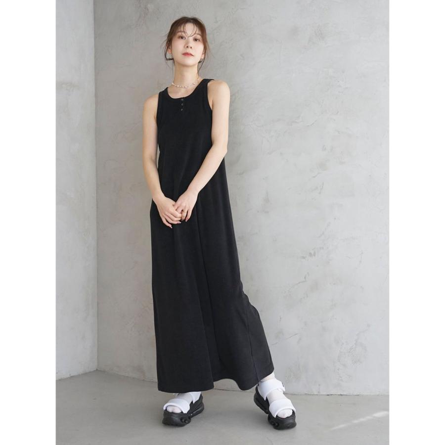emmi yoga（エミヨガ） エミ ウェア パイルフーディー×ワンピース