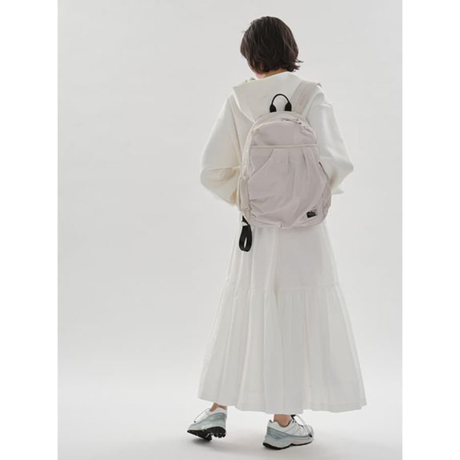 emmi yoga（エミヨガ） エミ ウェア eco レザーミックスバックパック