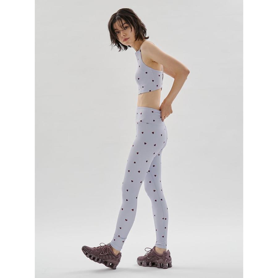 emmi yoga（エミヨガ） エミ ヨガ ハートパターンブラトップ UVカット