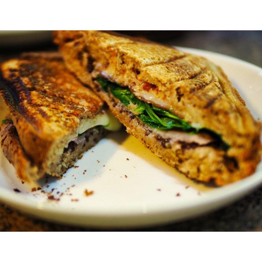 OUTSIDE IN アウトサイド イン Hot n' Toasty ホット・アンド