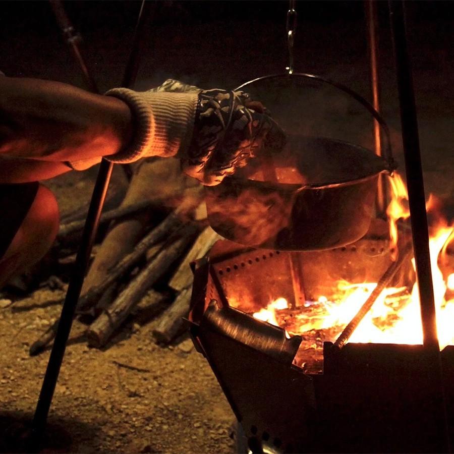 Mt Sumi マウントスミ q耐火 耐熱グローブ Black 1双 Bs2106bg バーベキュー スキレット 焚き火 薪ストーブ キャンプ アウトドア 手袋 セレクトショップムー Paypayモール店 通販 Paypayモール