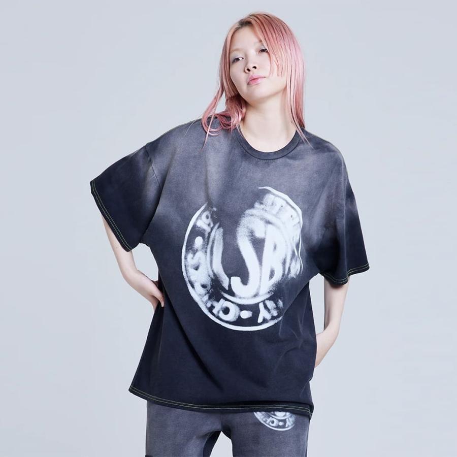 最も完璧な sunny little bite グラデーションロゴT tee logo gradation ミュージシャン
