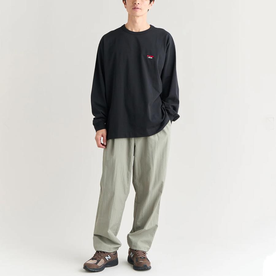NANGA（ナンガ） NYLON TUSSER TRACK PANTS ナイロンタッサー トラック