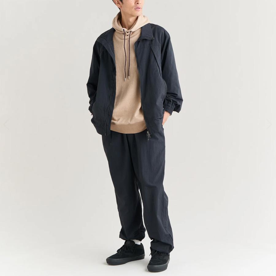 NANGA（ナンガ） NYLON TUSSER TRACK PANTS ナイロンタッサー トラック