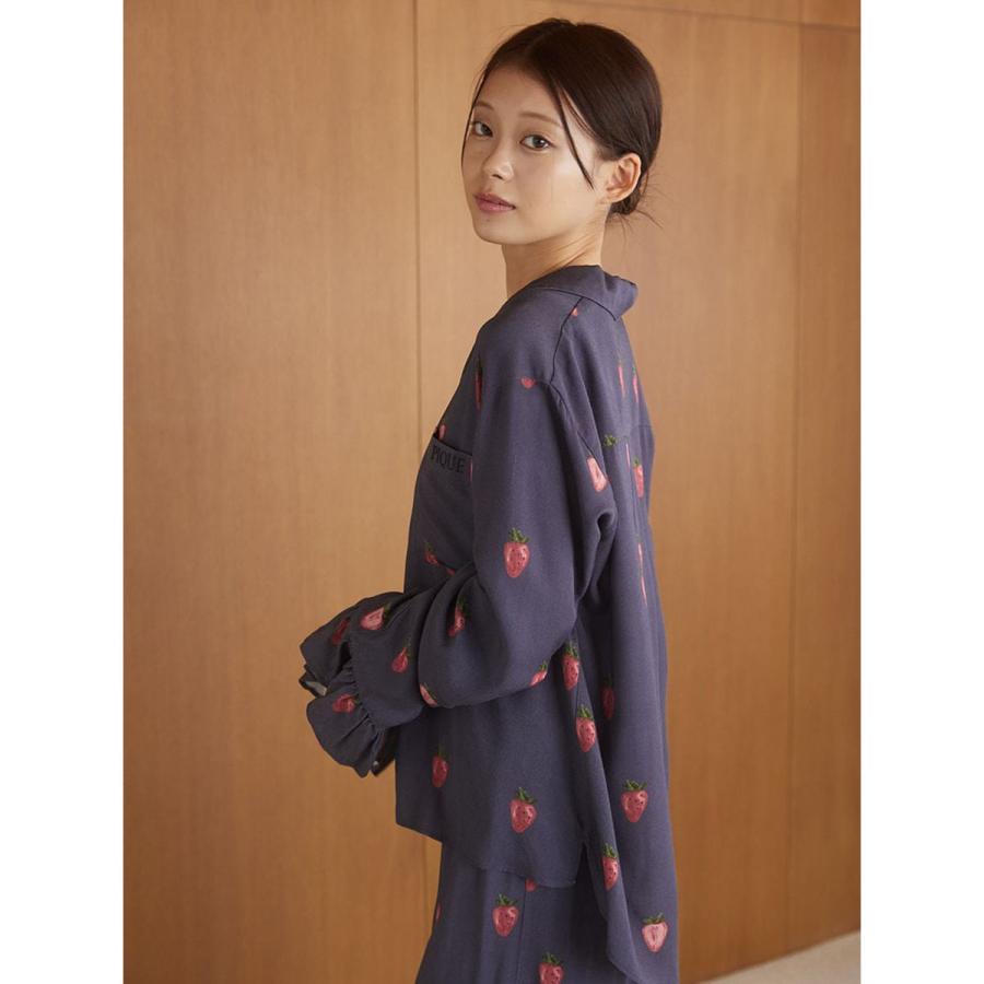 gelato pique（ジェラートピケ） ストロベリー柄ツイルシャツ