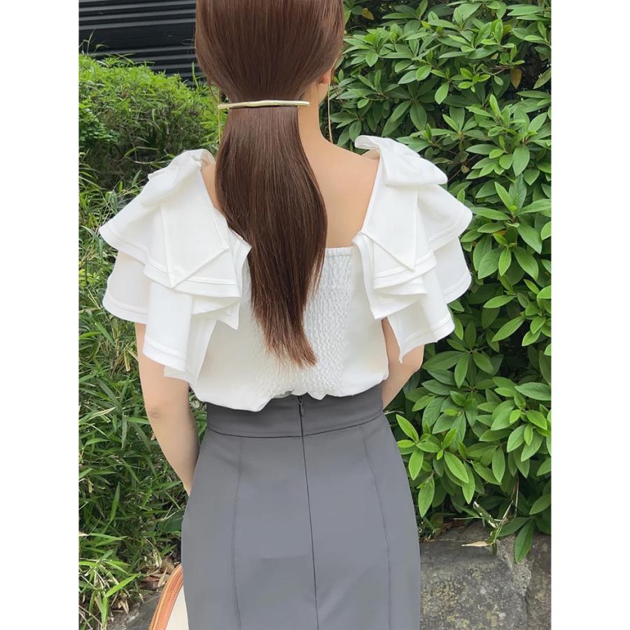 SNIDEL - フリルトップス新品タグ付き SNIDEL - スナイデル 新品タグ付き デザインフリルニット