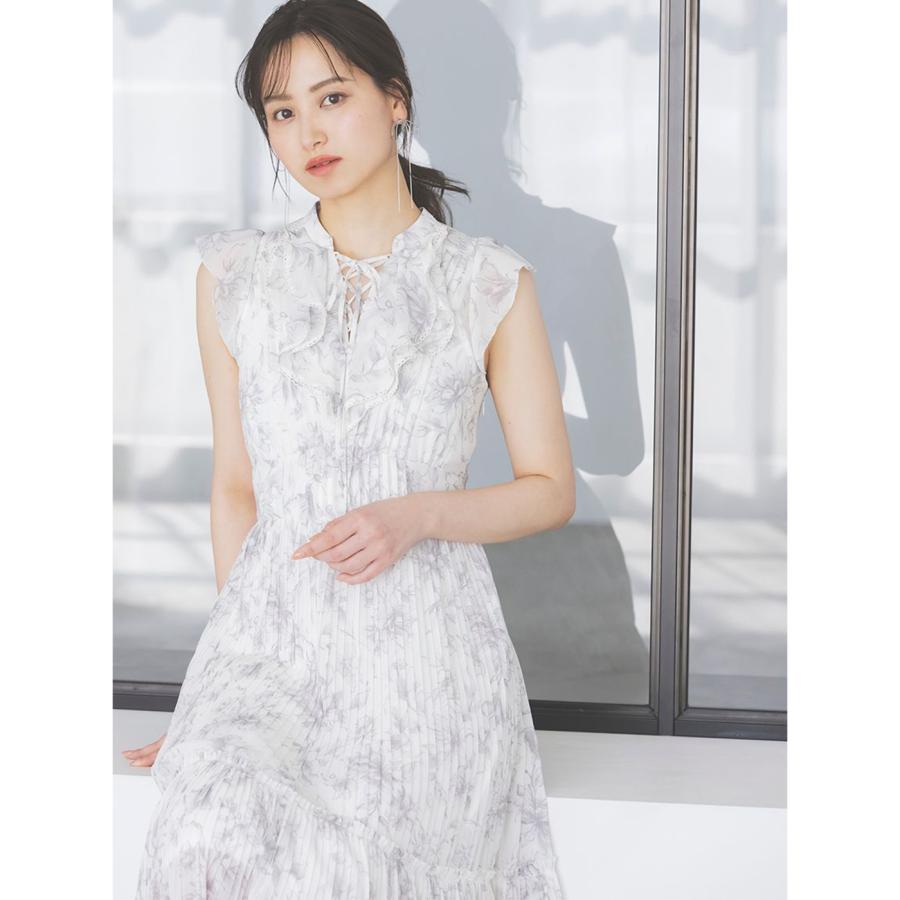 早い者勝ち！【新品未使用】SNIDEL プリーツプリントワンピース ホワイト SNIDEL SALE30%OFF スナイデル プリーツプリントワンピース