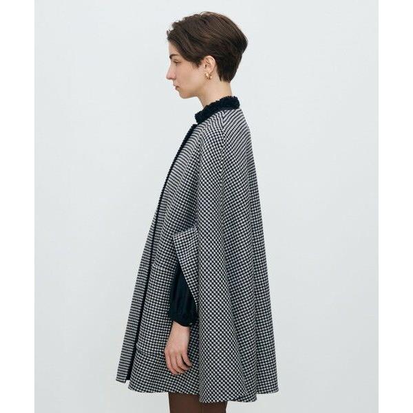 新品【オーラティエ】リバーシブルマントコート 定価64,900円 コート — AURATiER