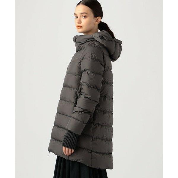 《送料込》 TOMORROWLAND / トゥモローランド 【別注】HERNO×TOMORROWLAND ダウンコート 【NAN2328209510】(84095円)