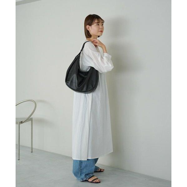 russet / ラシット ソフトレザーラウンドビッグショルダーバッグの画像