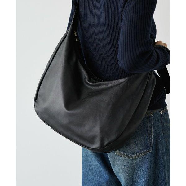 russet / ラシット ソフトレザーラウンドビッグショルダーバッグの画像