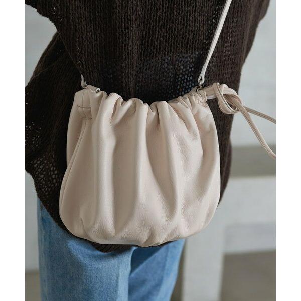 russet / ラシット レザー巾着4WAYショルダーバッグの画像