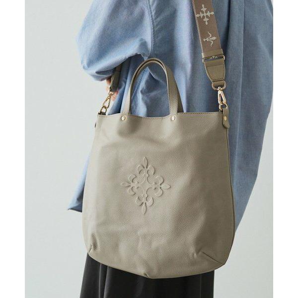 russet（ラシット） 《本革/510g》スリム2WAYトートバッグ <エンボス