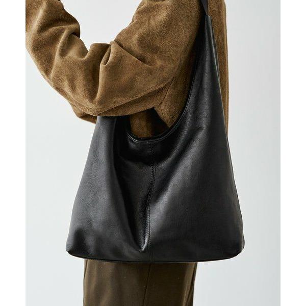 russet / ラシット レザーホーボーバッグ Lの画像
