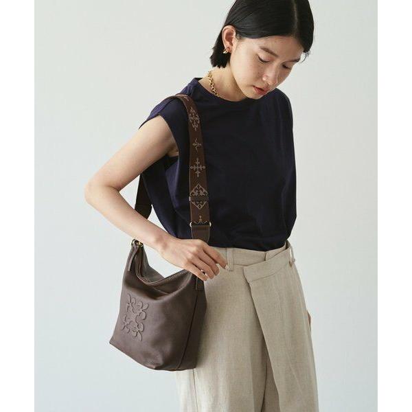 russet / ラシット 《WEB限定》スタンダードミニショルダーバッグ <エンボスモノグラム>の画像