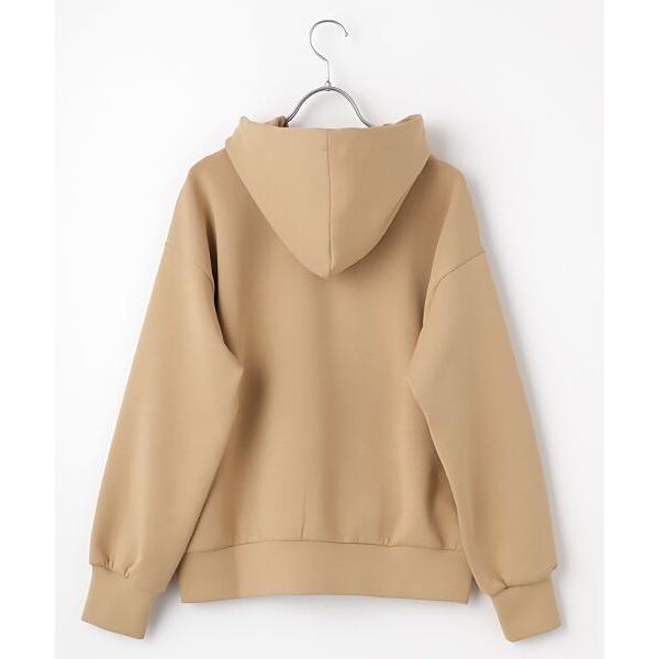 INGEBORG（インゲボルグ） ○シグネチャーモチーフ刺繍フーディ