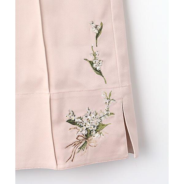 INGEBORG / インゲボルグ コットンツイルすずらん刺繍パンツの画像