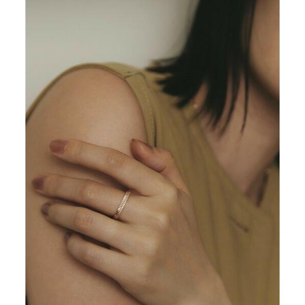 COCOSHNIK（ココシュニック） K10ダイヤモンド 縦溝 リング