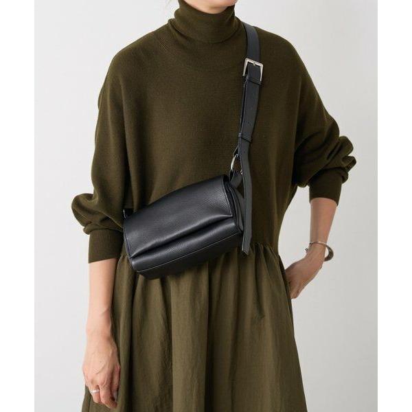BEARDSLEY（ビアズリー） 《本革》ミニレザーボディバッグ《完売カラー