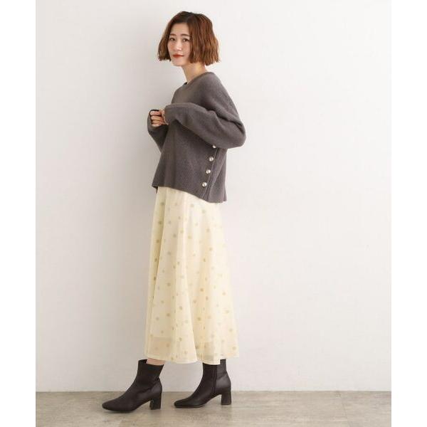 grove / グローブ 甘さを抑えて、品よく華やぐ　メッシュフロッキードットスカート