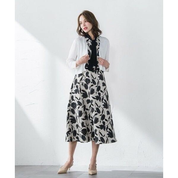 Viaggio Blu（ビアッジョブルー） リネンライクチューリッププリント