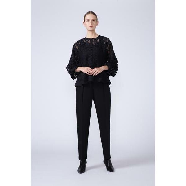 【新品未使用】ADORE｜アドーア　フラワーレースブラウス　定価37800円 ADORE(アドーア)｜ミックスフラワーレースジャケット/ブラック