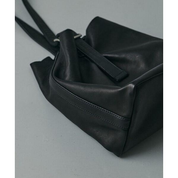 ABAHOUSE / アバハウス 【UNISEX】UNCONSTRUCTED SHEEP ONE HAND BAGの画像
