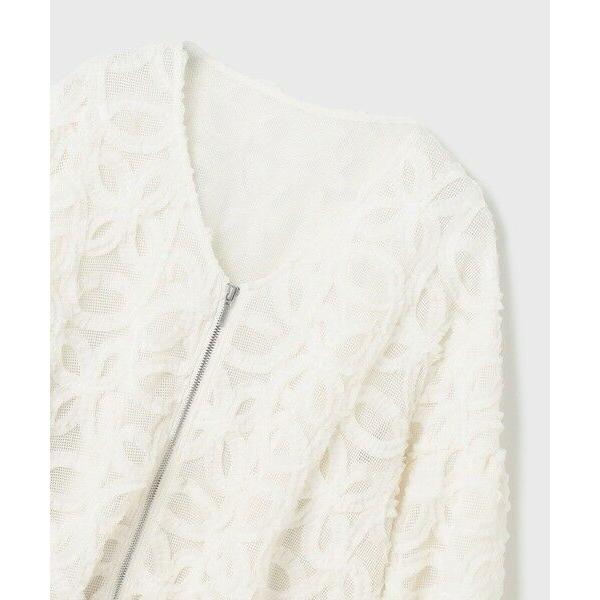 GRACE CONTINENTAL（グレースコンチネンタル） テープ刺繍Vネック