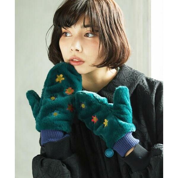 Jocomomola（ホコモモラ） フラワー刺繍フェイクファーミトン