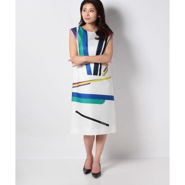 Pierre Cardin ピエール カルダン アブストラクトパターンプリント ストレートラインワンピース タカシマヤファッションスクエア 通販 Paypayモール