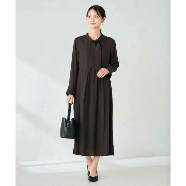 アー・ヴェ・ヴェ（a．v．v）/【洗える/WEB限定】ボウタイタックワンピース a.v.v（アー・ヴェ・ヴェ） 【洗える/WEB限定】ボウタイタック