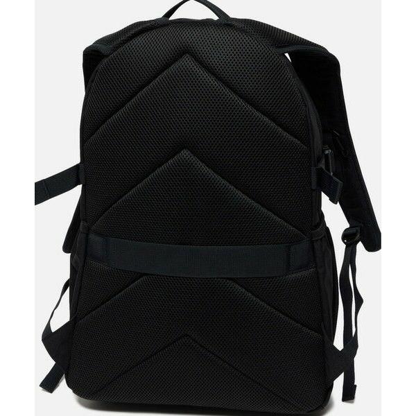 AIGLE（エーグル） 撥水 ハイキング バックパック 22L : タカシマヤ