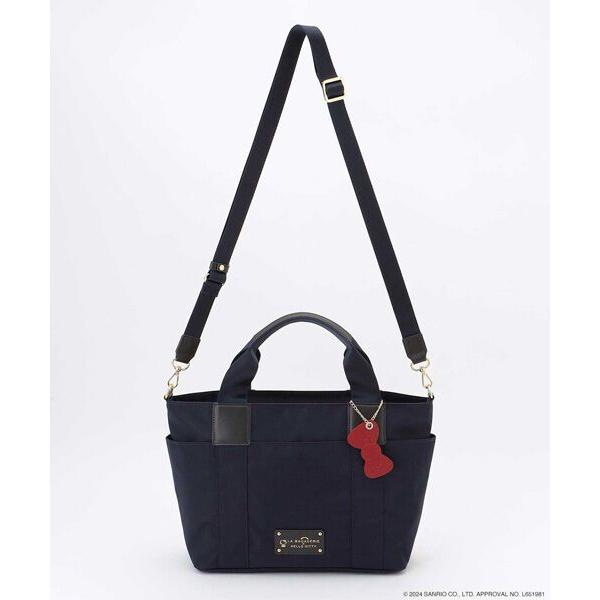 ラ バガジェリー（LA BAGAGERIE）/【LA BAGAGERIE×HELLO KITTY】リボンチャーム付き　デイリートート　Sサイズ LA BAGAGERIE（ラバガジェリー） LA BAGAGERIE / ラ バガジェリー 【LA