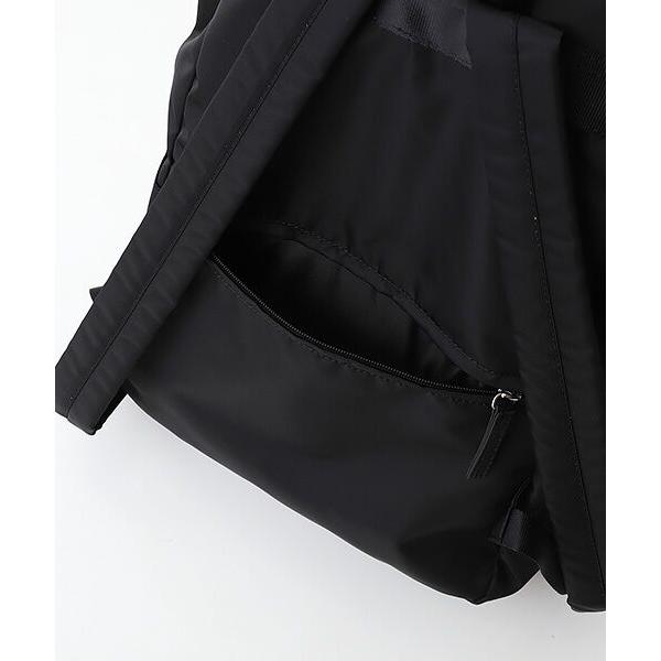 Y'SACCS（イザック） ナイロン×牛革コンビシリーズ リュックサック M