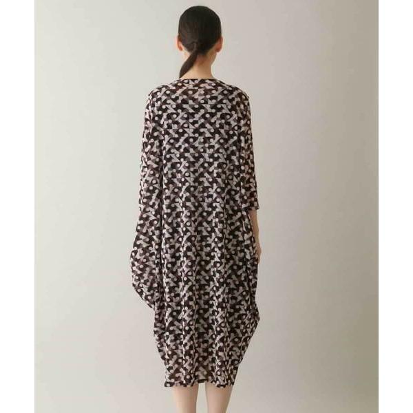 HIROKO KOSHINO（ヒロコ コシノ） 幾何プリントチュールジャージー