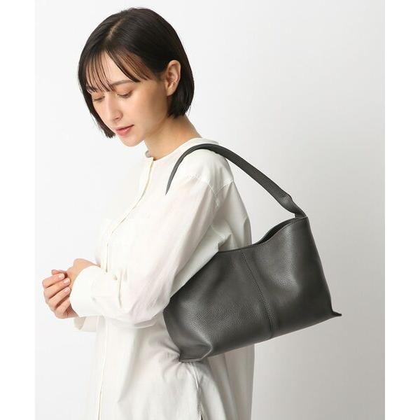 HIROFU / ヒロフ 【フォルトゥーナ】レザーショルダーバッグ M 本革（商品番号：P25-20246）の画像