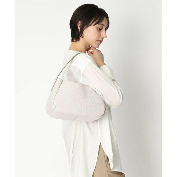 HIROFU / ヒロフ 【カーラ】レザーショルダーバッグ S 本革（商品番号：P25-20316）の画像