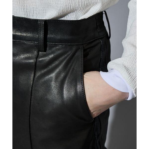 5351POUR LES HOMMES / 5351プール・オム 【セットアップ対応】レザー テーパード スラックスパンツの画像