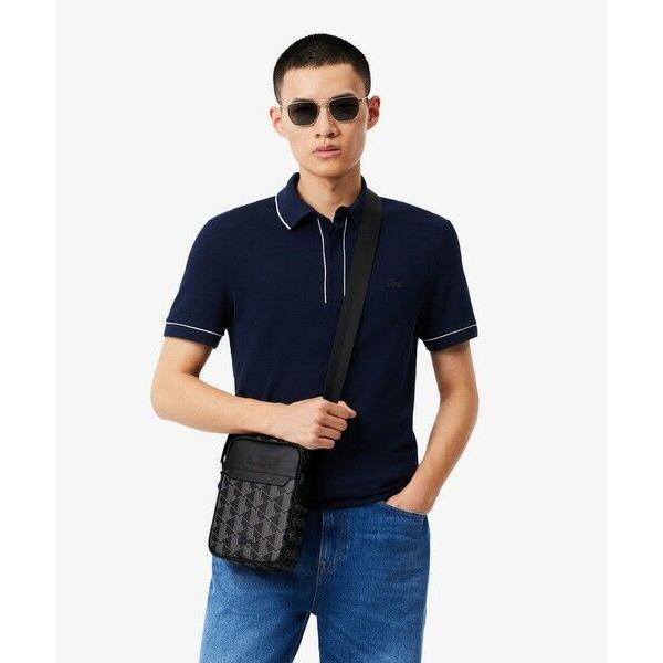 LACOSTE（ラコステ） ザ ブレンド モノグラムバーティカルショルダー