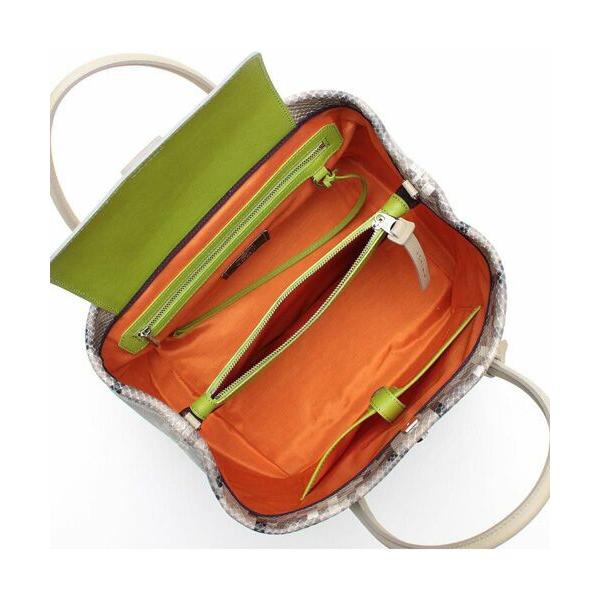 Accesoires De Mademoiselle / アクセソワ・ドゥ・マドモワゼル スネーク型押し/トート25 cm(ショルダーストラップ付)　SAND/SHIRACHA | A.D.M.J | 01