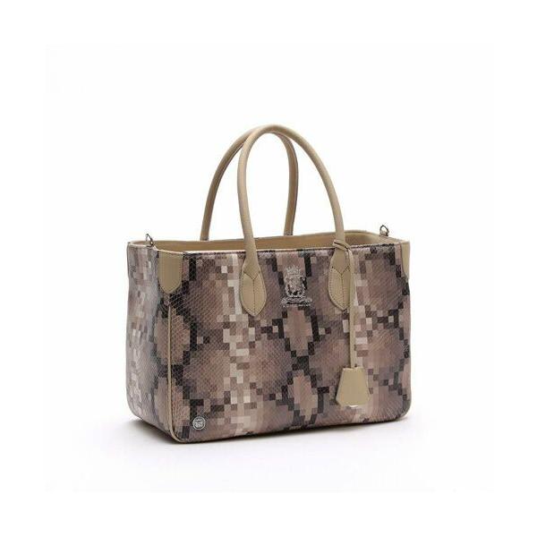 Accesoires De Mademoiselle / アクセソワ・ドゥ・マドモワゼル スネーク型押し/Dカン付トート32cm　SAND/SHIRACHA | A.D.M.J | 01
