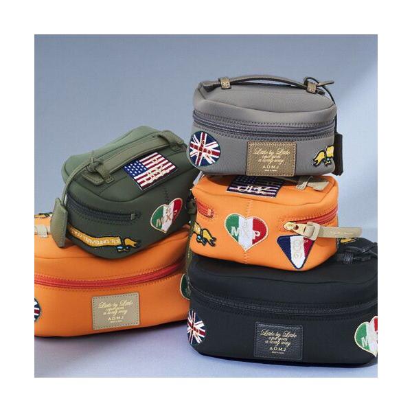 Accesoires De Mademoiselle / アクセソワ・ドゥ・マドモワゼル マジックライト/フラッグワッペンバニティバッグS　NEGRO、A | A.D.M.J